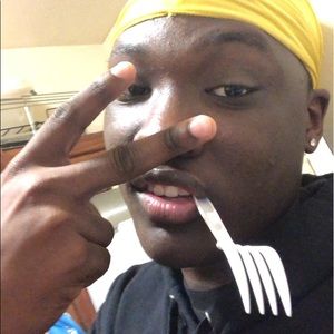 Meet your Posher, Alex